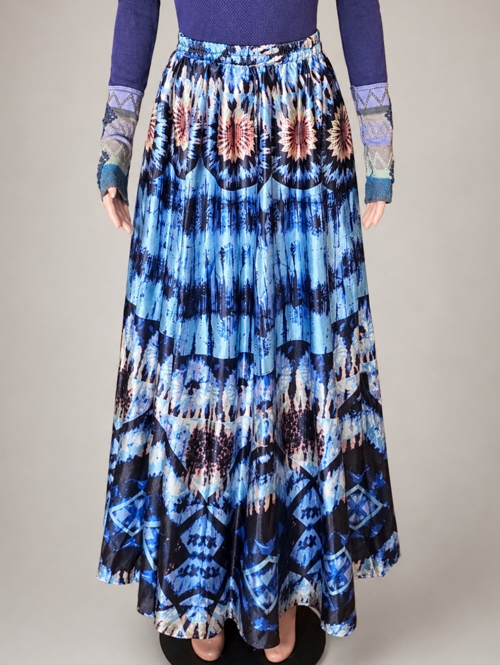 NWT Ashley Stewart Blue Tie-Dye Satin Maxi Skirt with Sunburst Motif 1X